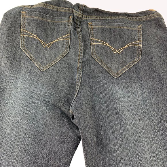 M'Chic Mid Wash Slimming Slip On Jeans - Picture 7 of 11
